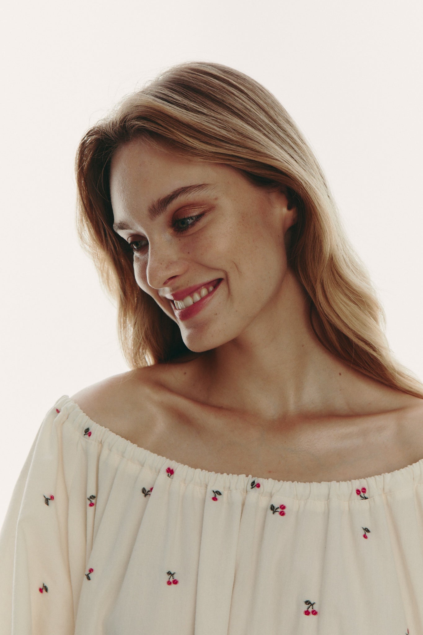 Rose - cream