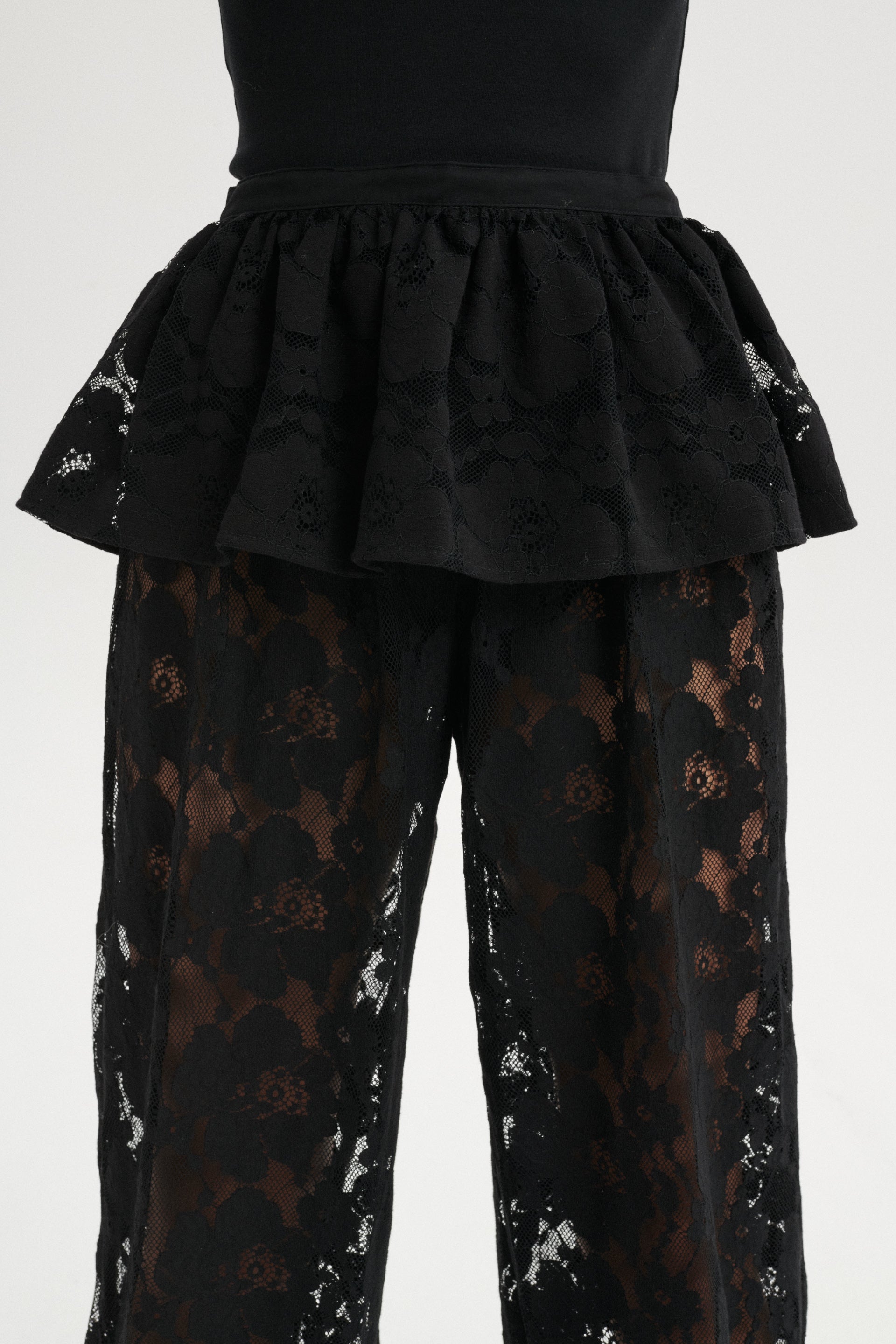Eden Lace Baloon Pants With Detachable Peplum